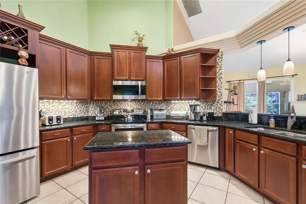 23354 OAK PRAIRIE CIRCLE Sorrento, FL 32776