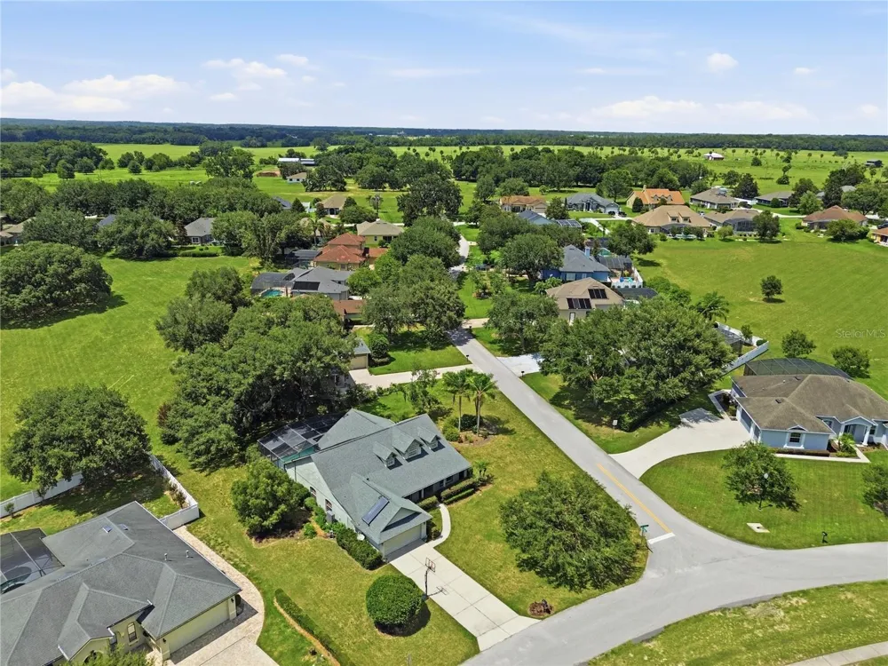 23354 OAK PRAIRIE CIRCLE Sorrento, FL 32776