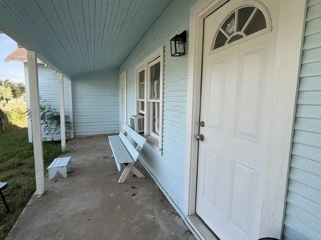 409 E Kohler Street Hebbronville, TX 78361