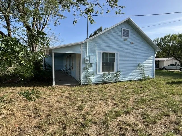 409 E Kohler Street Hebbronville, TX 78361
