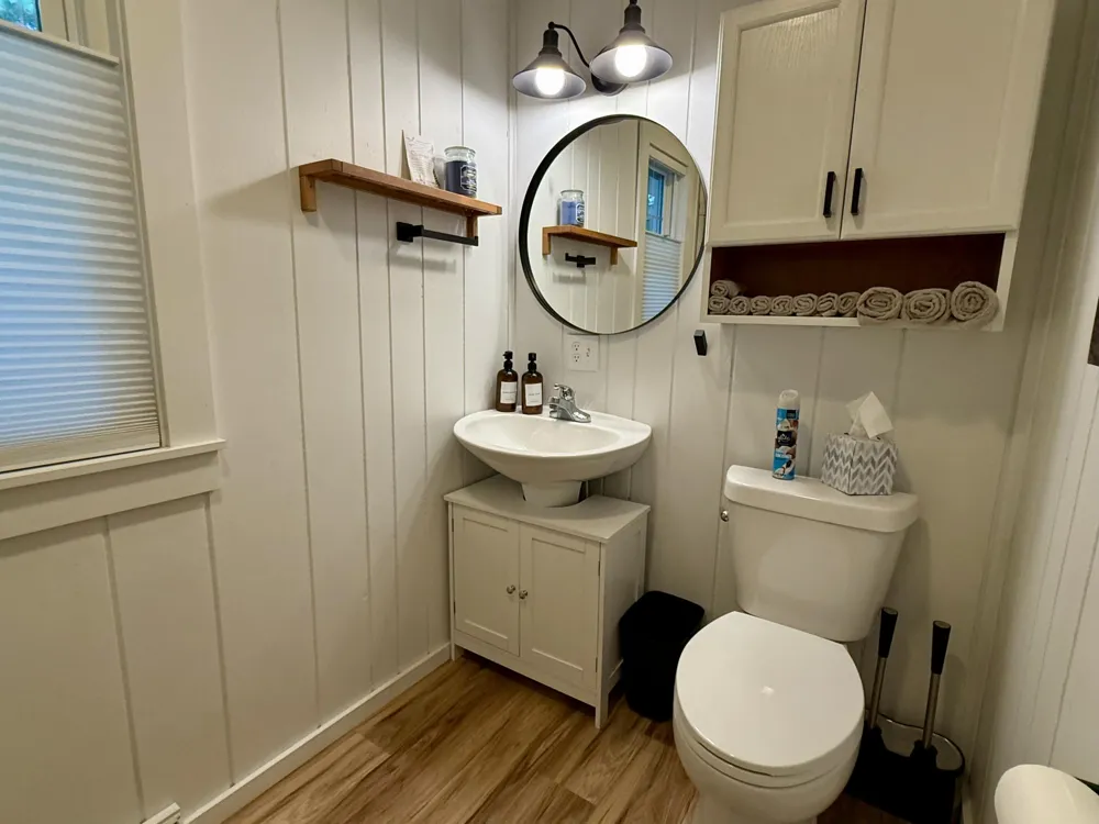 1880 Hemlock Crest Drive Quincy, MI 49082