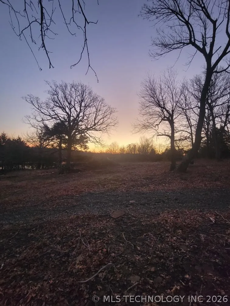 140 Gaines Creek Canadian, OK 74425