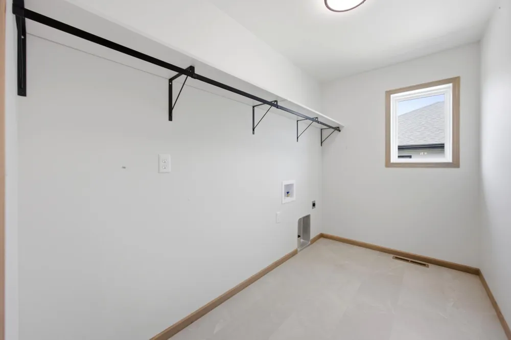 967 61st Avenue W West Fargo, ND 58078