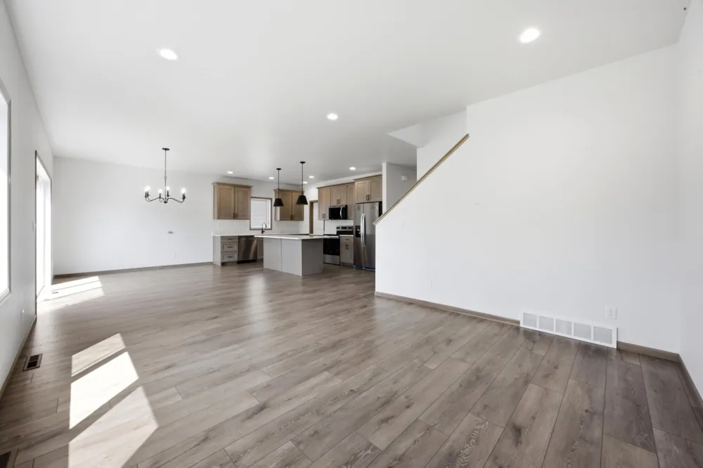 967 61st Avenue W West Fargo, ND 58078