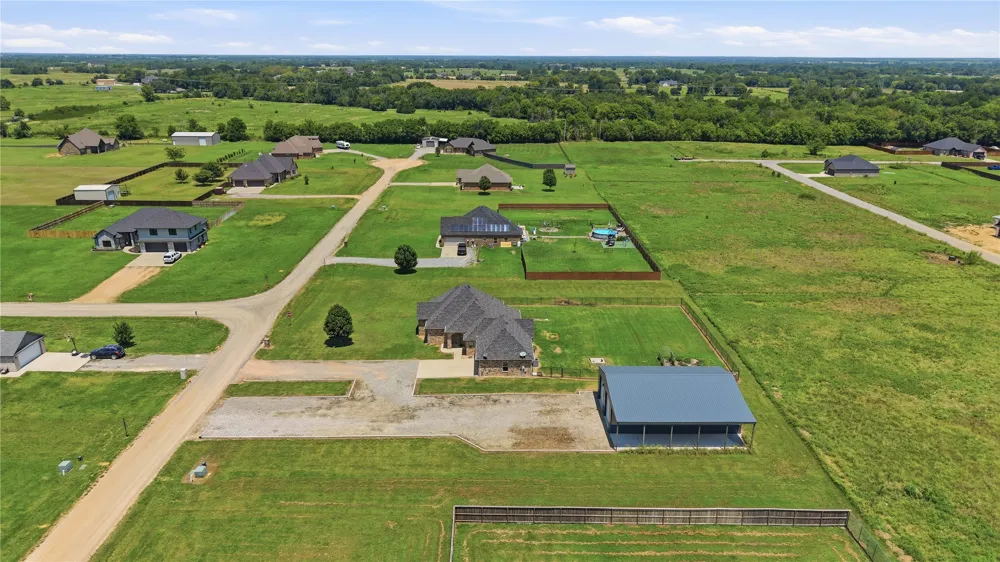 230 Buck Trail Durant, OK 74701