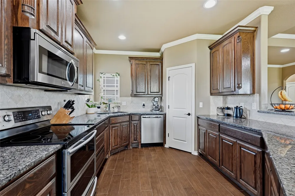 230 Buck Trail Durant, OK 74701