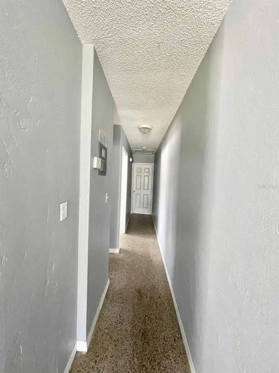 4615 EDGEWATER DRIVE Orlando, FL 32804