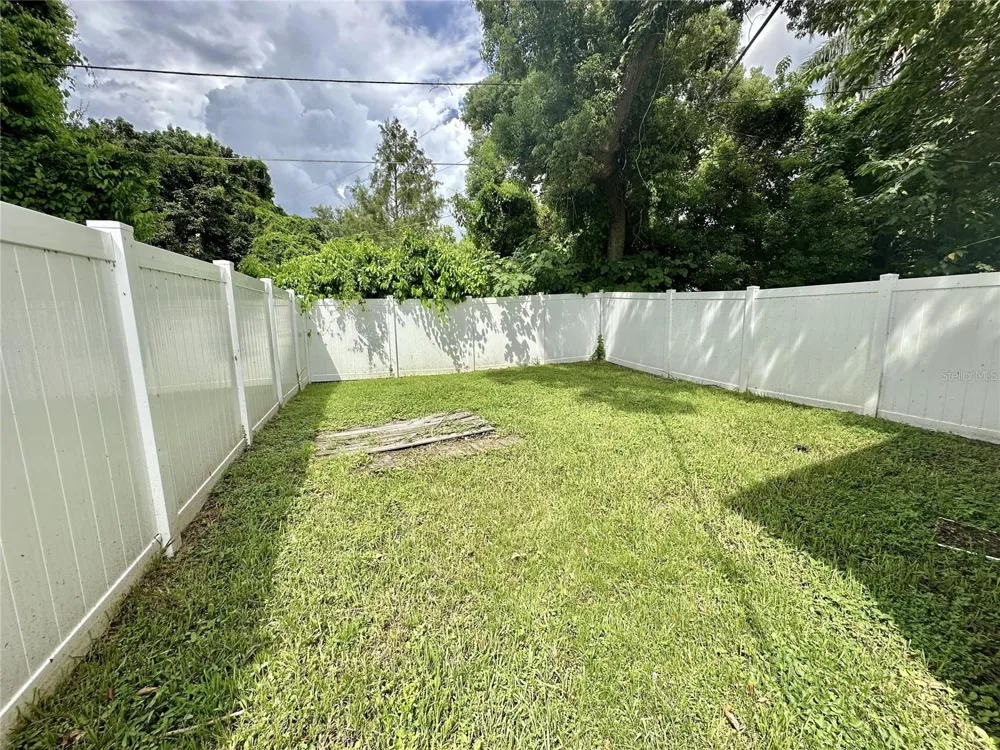 4615 EDGEWATER DRIVE Orlando, FL 32804