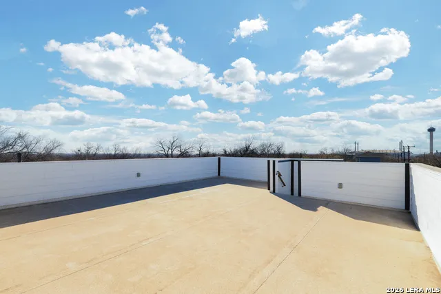 1512 WYOMING ST #1 San Antonio, TX 78203