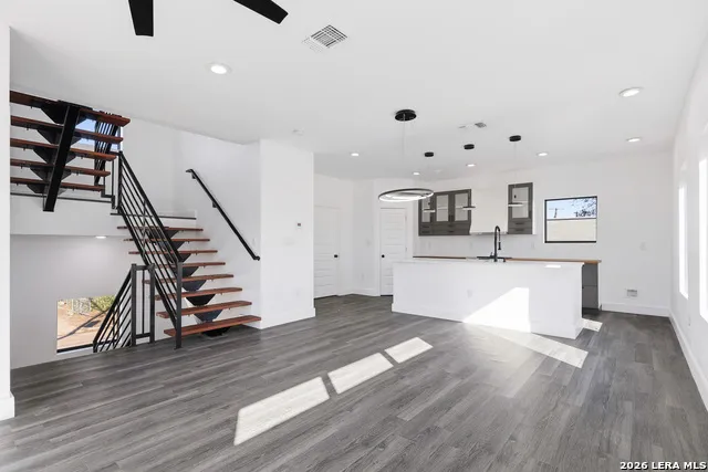 1512 WYOMING ST #1 San Antonio, TX 78203