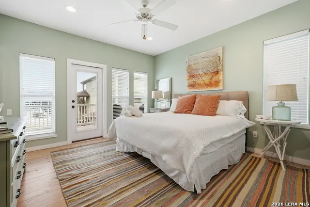 2525 S 11th St #49 Port Aransas, TX 78373