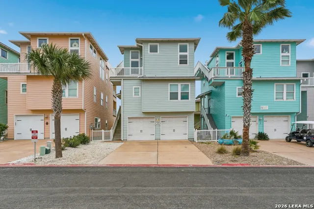 2525 S 11th St #49 Port Aransas, TX 78373