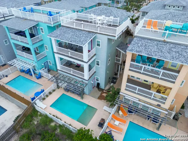 2525 S 11th St #49 Port Aransas, TX 78373