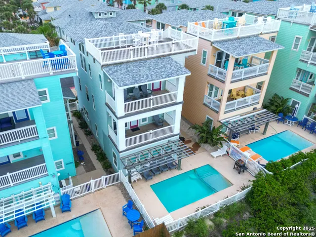2525 S 11th St #49 Port Aransas, TX 78373