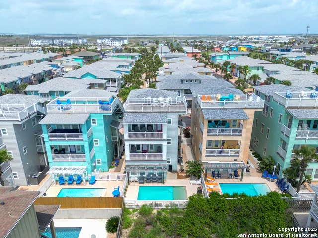2525 S 11th St #49 Port Aransas, TX 78373