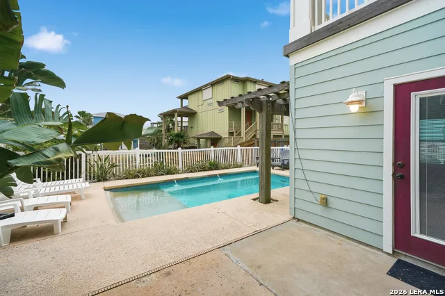 2525 S 11th St #49 Port Aransas, TX 78373