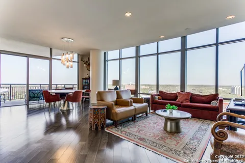 4242 BROADWAY #1204