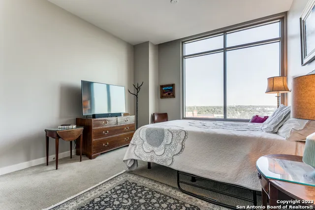4242 BROADWAY #1204 San Antonio, TX 78209