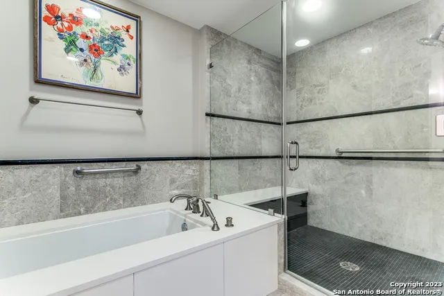 4242 BROADWAY #1204 San Antonio, TX 78209