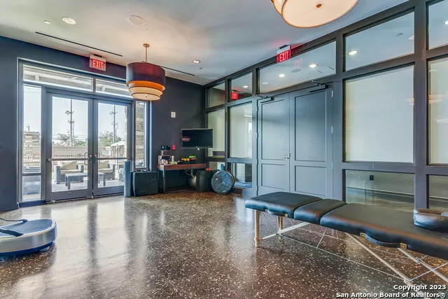 4242 BROADWAY #1204 San Antonio, TX 78209