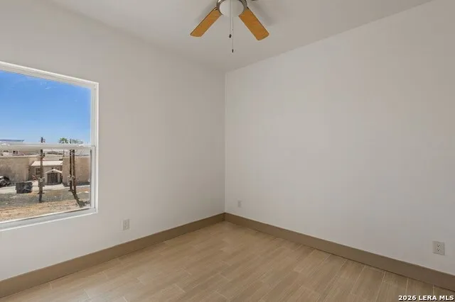 3212 Bob Rogers Dr #4 Eagle Pass, TX 78852