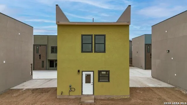 3212 Bob Rogers Dr #4 Eagle Pass, TX 78852