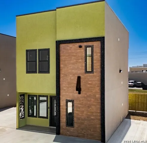 3212 Bob Rogers Dr #4 Eagle Pass, TX 78852