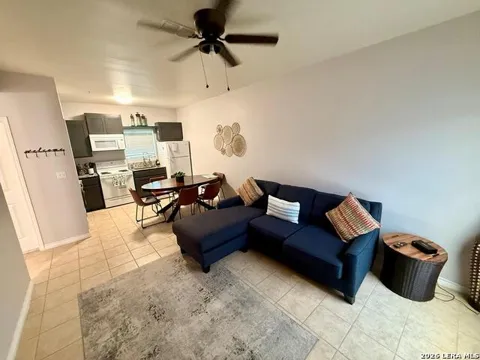 391 RIVERSIDE DR #13