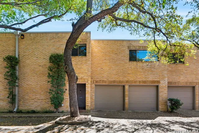 8123 New Braunfels #D San Antonio, TX 78209