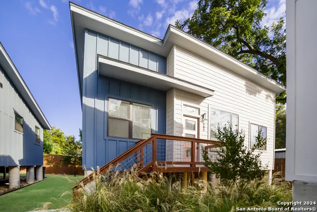587 E Basel #4 New Braunfels, TX 78130