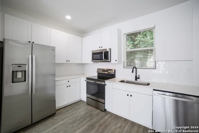 587 E Basel #4 New Braunfels, TX 78130