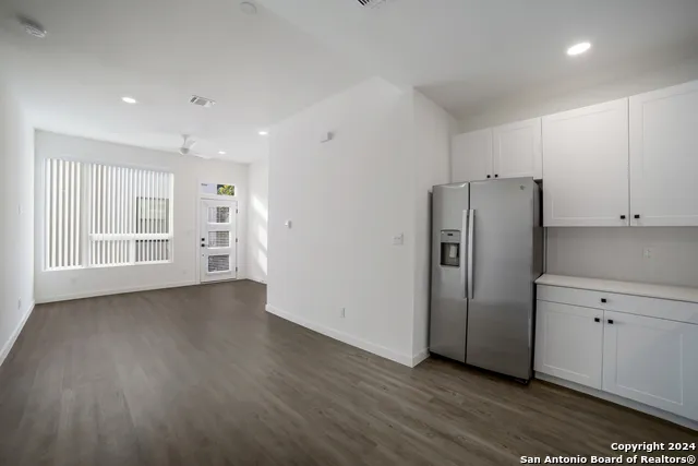 587 E Basel #4 New Braunfels, TX 78130