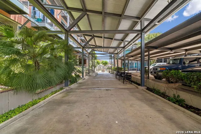 1339 S Flores #203 San Antonio, TX 78204