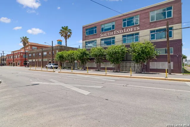 1339 S Flores #203 San Antonio, TX 78204
