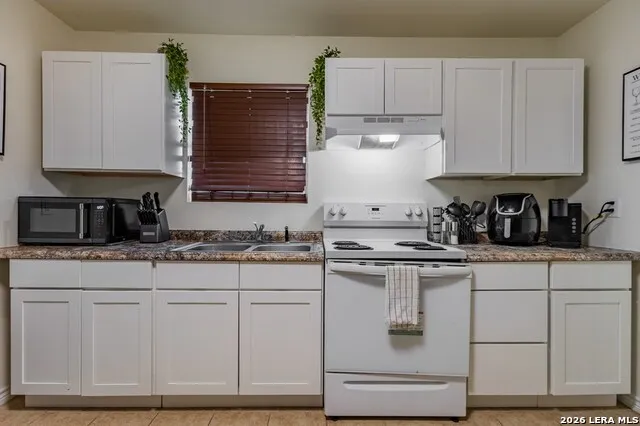 391 Riverside Drive #UNIT #4 Eagle Pass, TX 78852