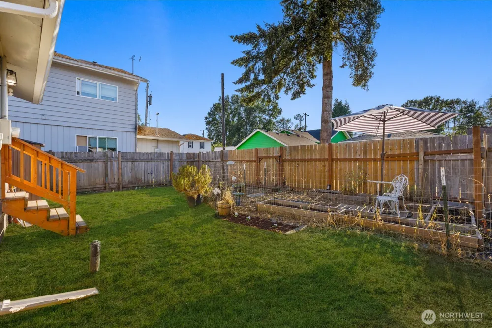 803 Pacific Avenue Kelso, WA 98626