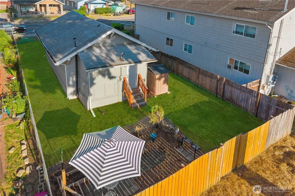 803 Pacific Avenue Kelso, WA 98626