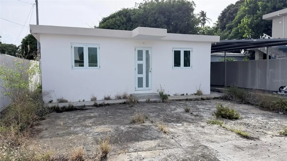 386 HEBREOS Loiza, PR 00772