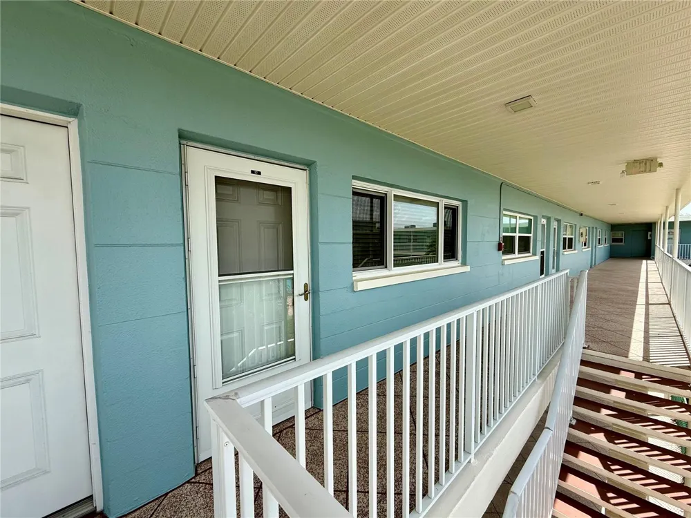 6111 E 2ND STREET E ##17 St Pete Beach, FL 33706