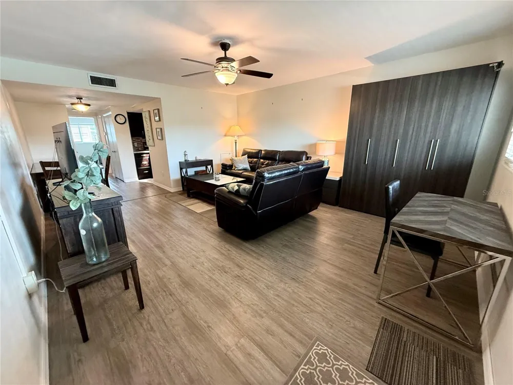 6111 E 2ND STREET E ##17 St Pete Beach, FL 33706