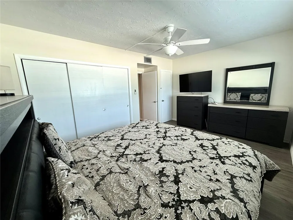 6111 E 2ND STREET E ##17 St Pete Beach, FL 33706