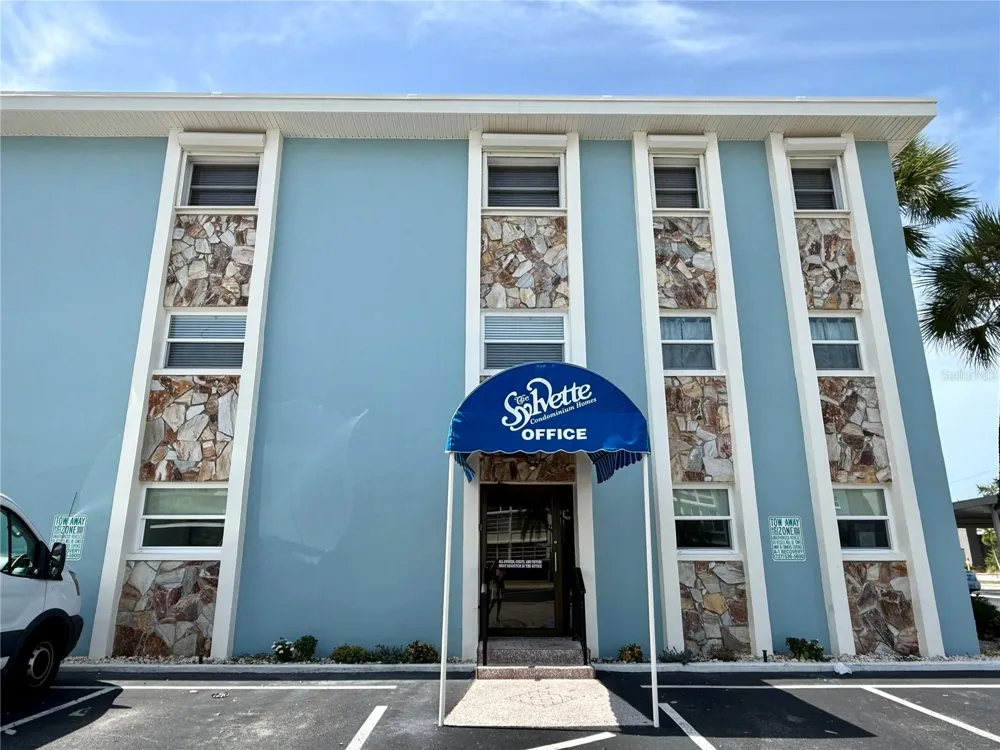 6111 E 2ND STREET E ##17 St Pete Beach, FL 33706