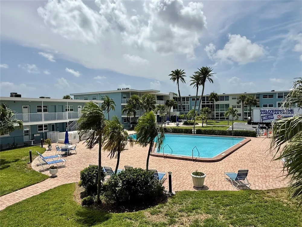 6111 E 2ND STREET E ##17 St Pete Beach, FL 33706