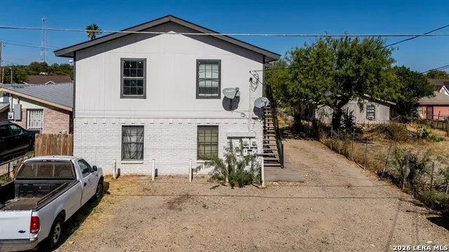 826 CALLE FRENTE Eagle Pass, TX 78852