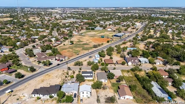 826 CALLE FRENTE Eagle Pass, TX 78852