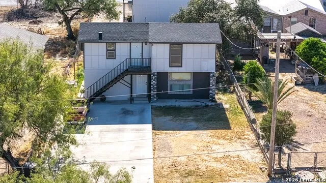 826 CALLE FRENTE Eagle Pass, TX 78852