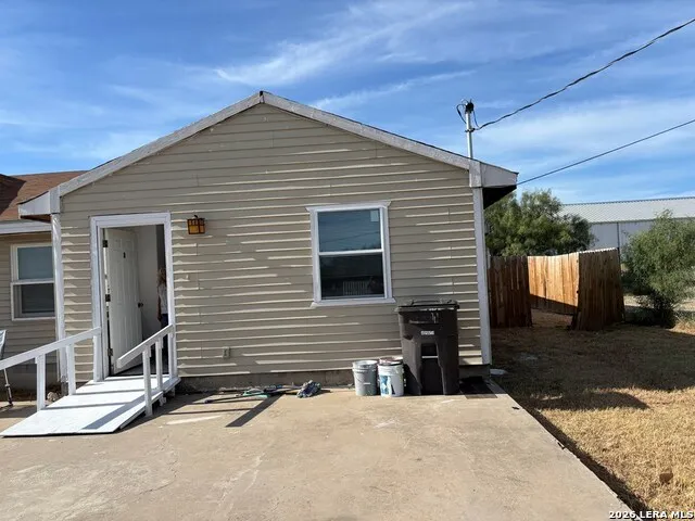 1336 Las Quintas Blvd Eagle Pass, TX 78852