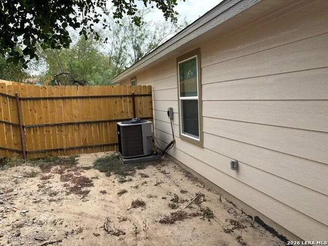 1729 Williams Eagle Pass, TX 78852