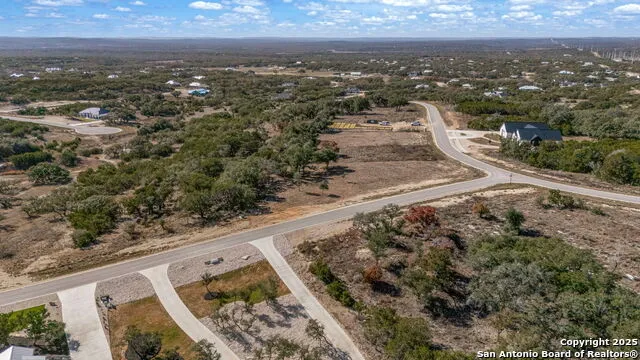 659 Butler Oaks Bulverde, TX 78163