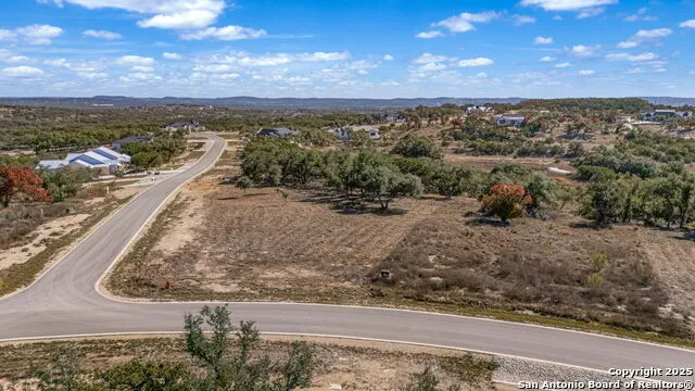 659 Butler Oaks Bulverde, TX 78163